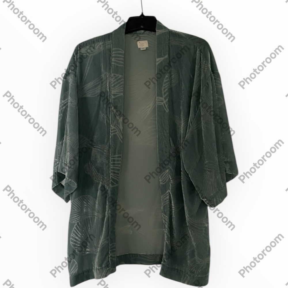 A NEW DAY open top in one size fits alls most.